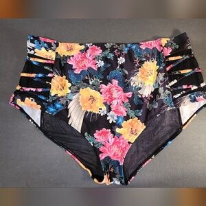 Torrid Womens Plus 3 high waisted black with bright florals. Mesh peekaboo sides